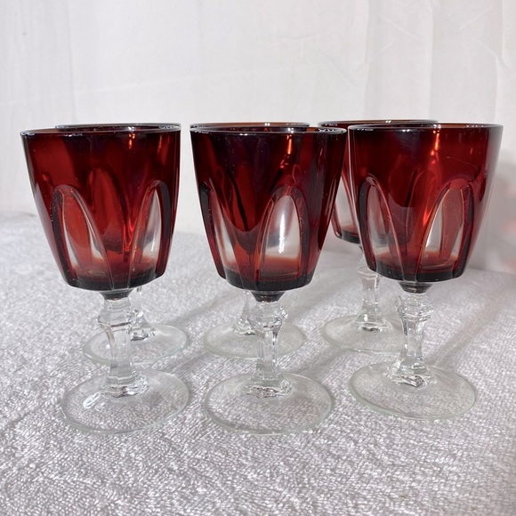 Vintage 1970’s Luminarc Arcoroc Small Gothic Red Wine Glasses x6 - Picture 9 of 11